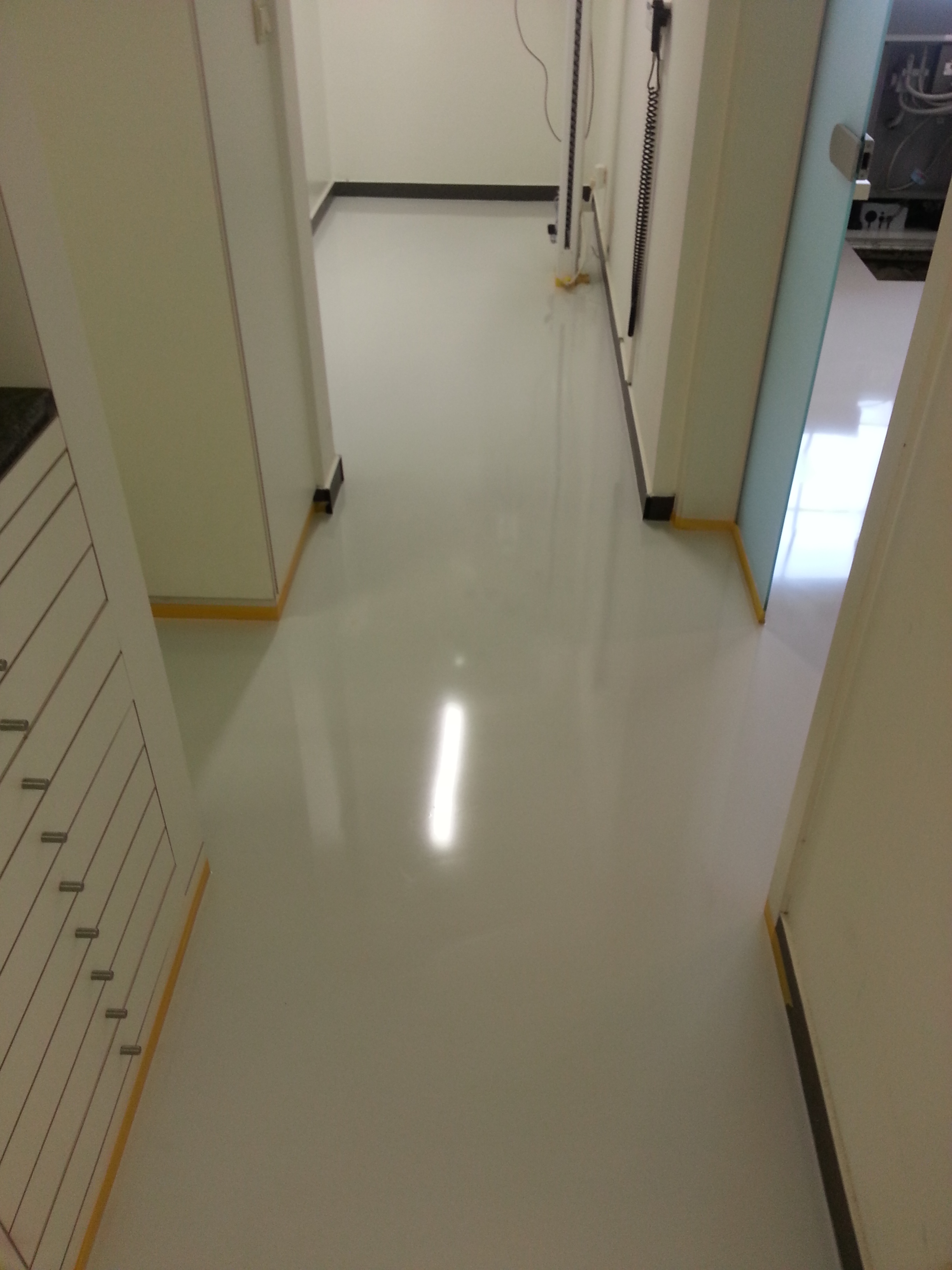 Epoxy gietvloeren, meer in de lift dan ooit en terecht!